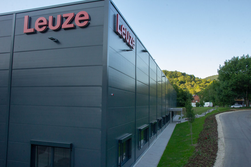 Leuze’s new international distribution center goes live after just one year of construction